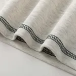 Футболка Ymkashix New City серый меланж / изумрудная