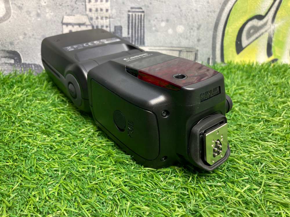 Canon Speedlite 580EX II