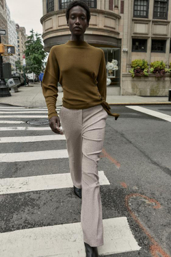 ZARA ПРЯМЫЕ БРЮКИ ИЗ ТКАНИ С ЭФФЕКТОМ РОГОЖКИ, СВЕТЛО-ПЕСОЧНЫЙ