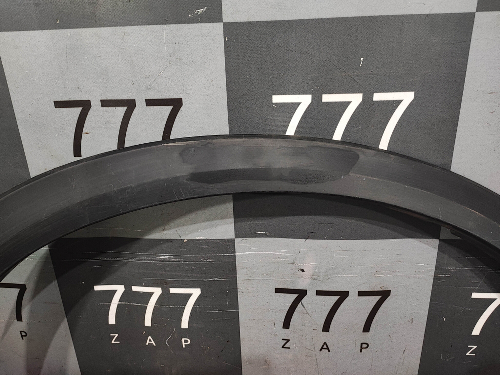 Накладка крыла переднего правого Mazda CX-5 2 (KF) 17-нв Б/У Оригинал KB7W51W21