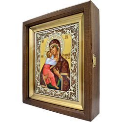 Владимирская Божия Матерь. Писаная икона с серебряной филигранью в киоте