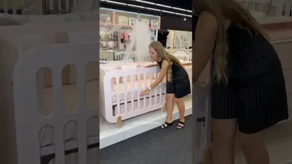 Детская кроватка и комод Baby Chipak