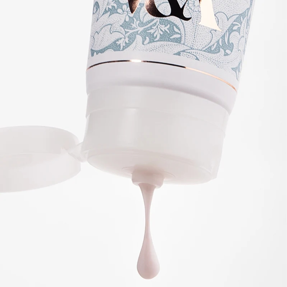 Пенка для лица V&A Clarifying Cleansing Foam 135 мл