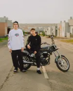 Лонгслив Подполье черный