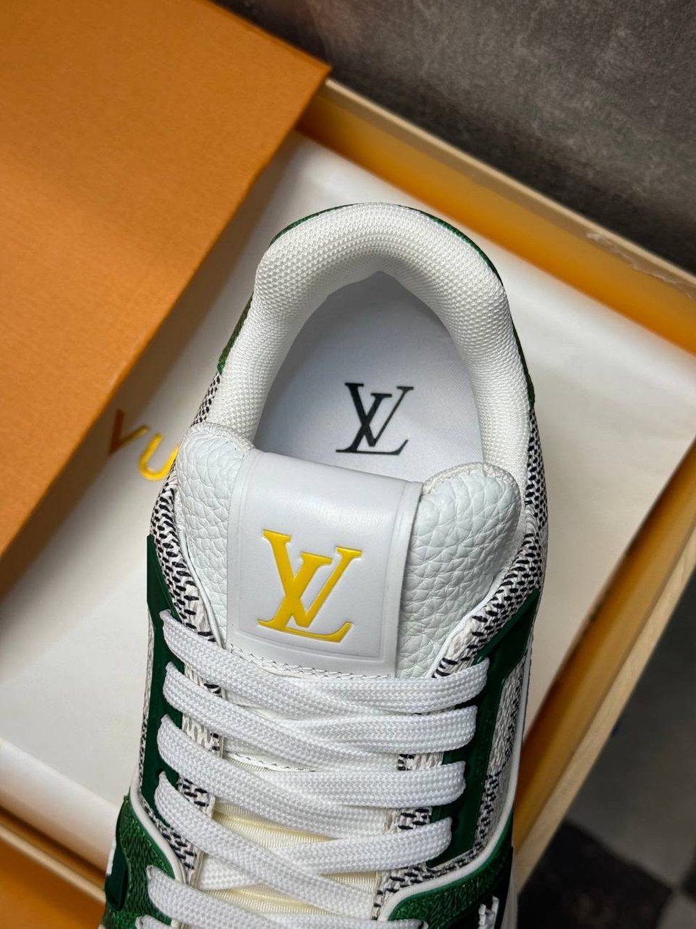 Кроссовки Louis Vuitton Trainer
