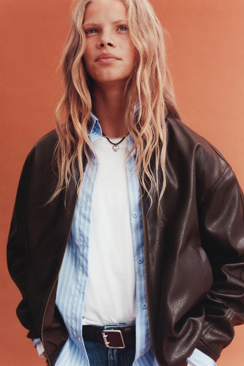 ZARA КУРТКА ИЗ ИСКУССТВЕННОЙ КОЖИ, КОРИЧНЕВЫЙ