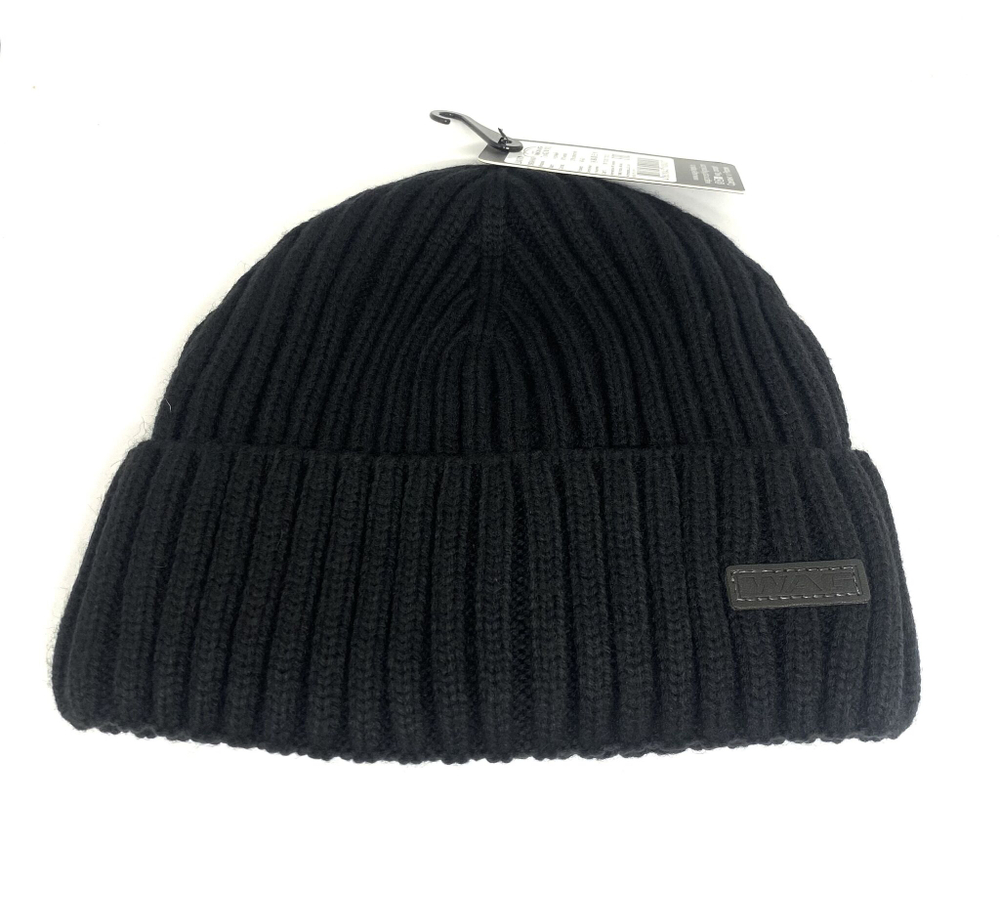 Шапка классическая с отворотом на флисе