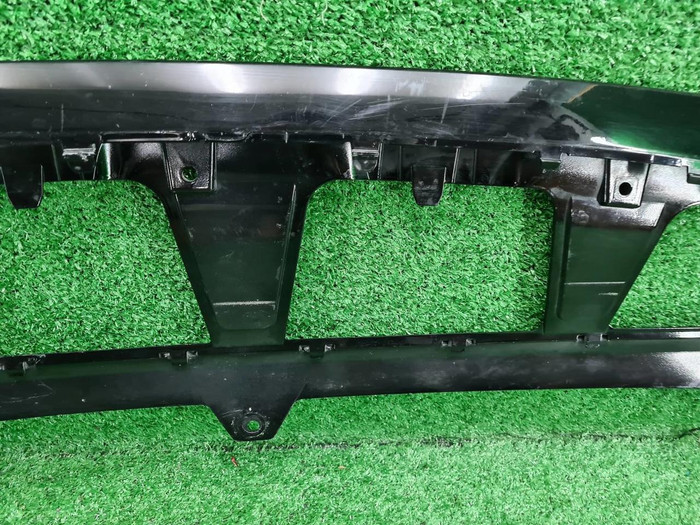 Юбка переднего бампера Voyah Free (2021-н.в.)