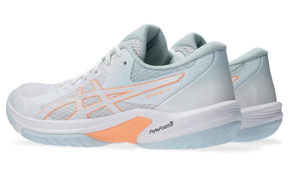 Женские кроссовки для бадминтона/сквоша Asics Beyond FF - white/bright sunstone