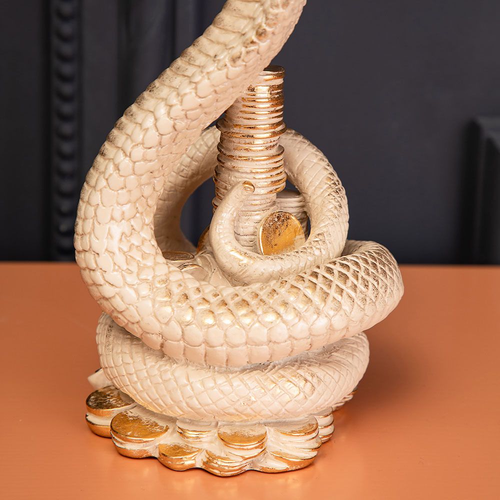 Змея Кобра Астрид Айвори