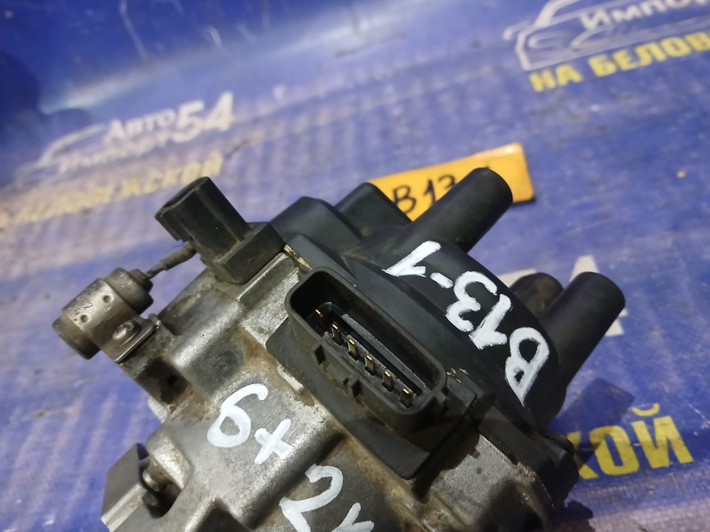 Трамблер NISSAN SUNNY 1990