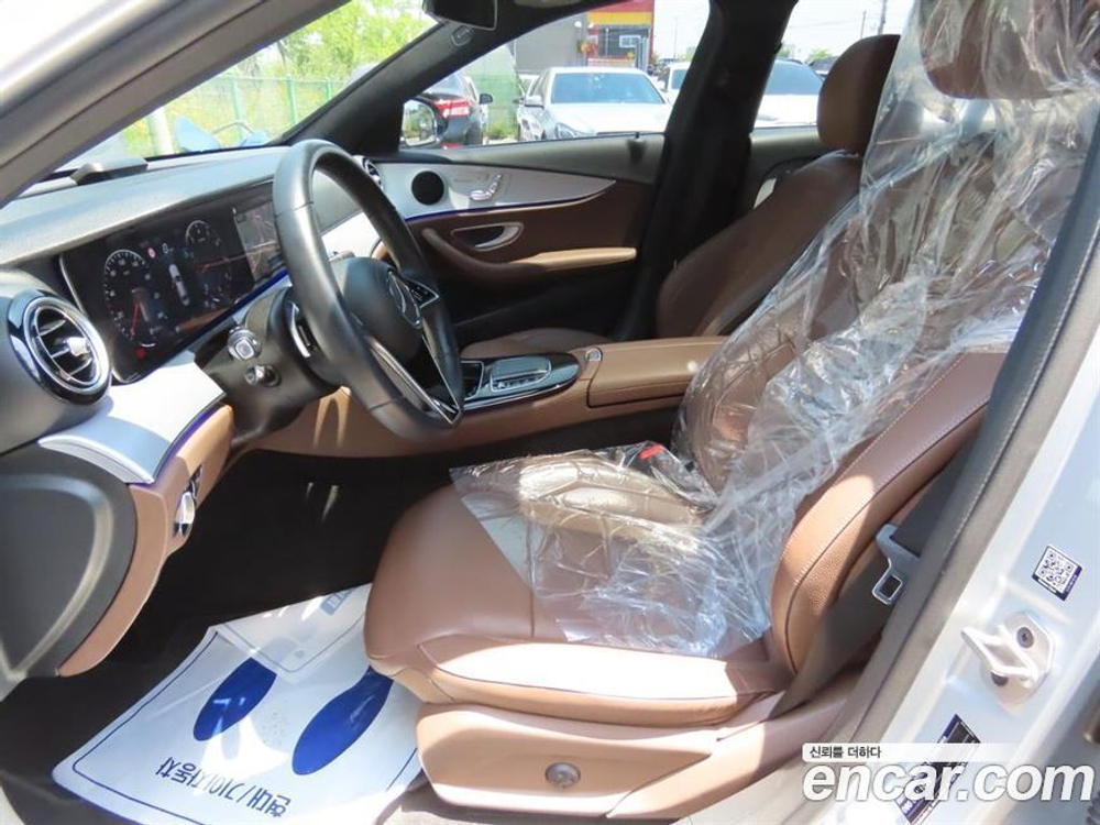 Mercedes-Benz E-Class W213 E250 Avangarde (09.2021)