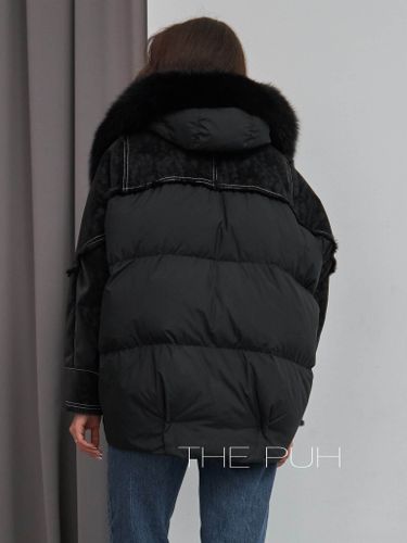 Черный комбинированный пуховик с капюшоном и мехом песца