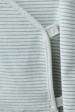 ZARA КОМПЛЕКТ ИЗ БОДИ И БРЮК-ШАРОВАРОВ В ПОЛОСКУ, ЗЕЛЕНОВАТЫЙ