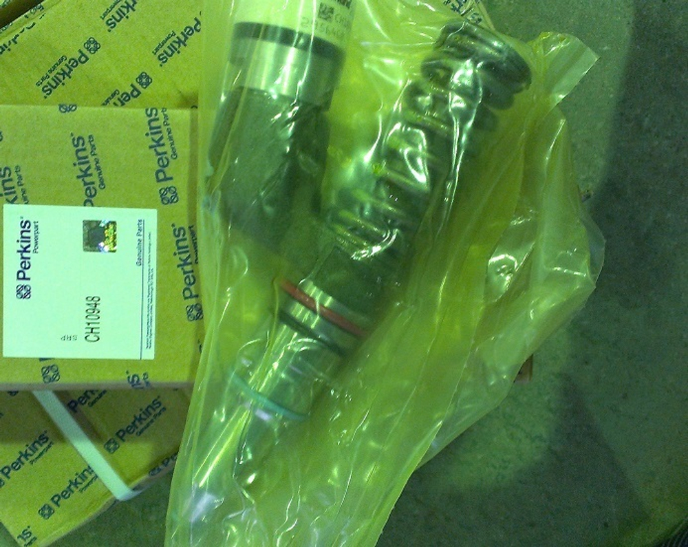 Форсунка топливная, оригинал / EXCH INJECTOR АРТ: R/CH10948