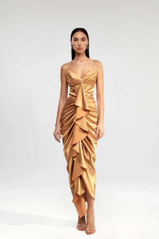 Платье миди удлиненное из сатина драпированное с рюшем