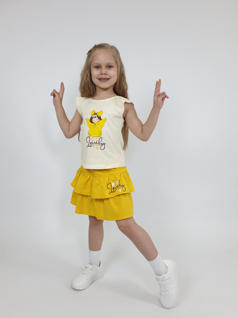 02-136-5 Комплект для девочки (фуфайка+ юбка)