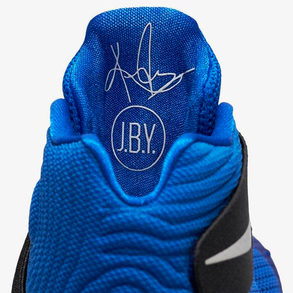 Кроссовки Nike Kyrie 2 "Brotherhood" 2