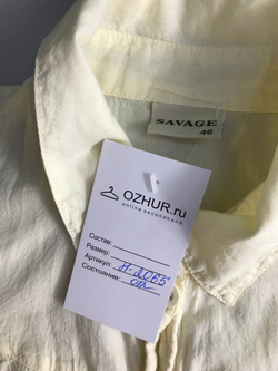 Блузка Savage с вышивкой у кармашка, маркировка 46, визуально на 46 размер