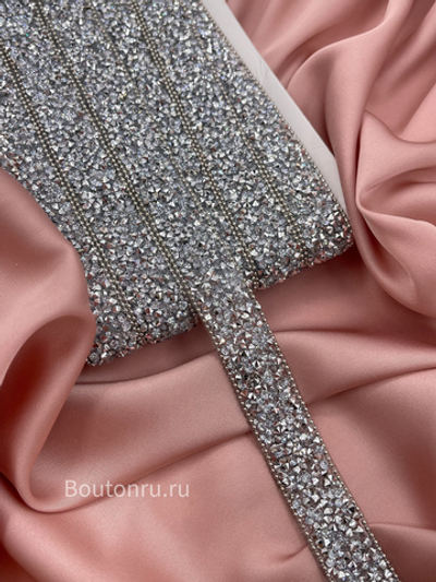 Тесьма серебристая термоклеевая стразы и мониль