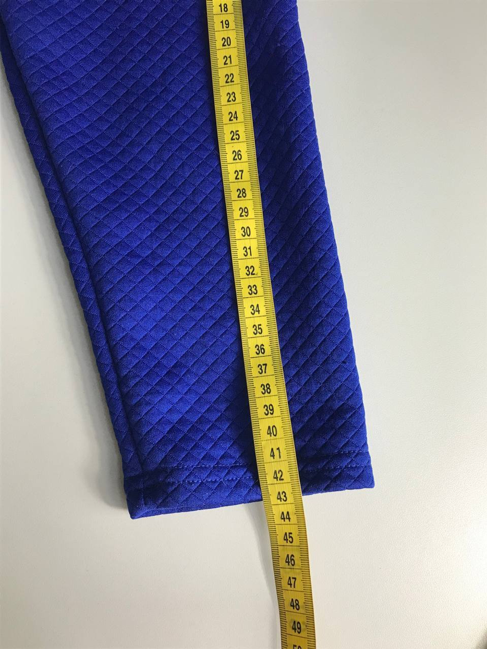 Платье в глубоком синем оттенке, визуально 44/46 размер