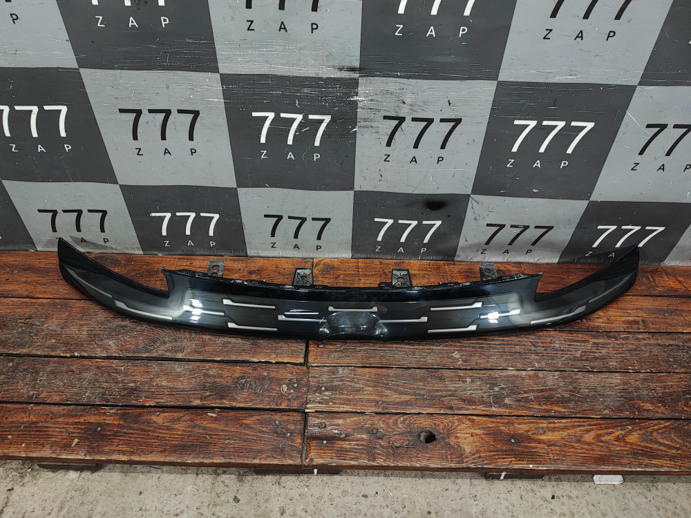 Накладка решетки радиатора Changan CS55PLUS 21-нв Б/У Оригинал S203F2805010100AA