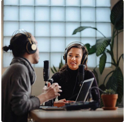 AKG Микрофон универсальный P120, черный