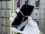 iPhone 13, 256 ГБ, SIM + eSIM б/у
