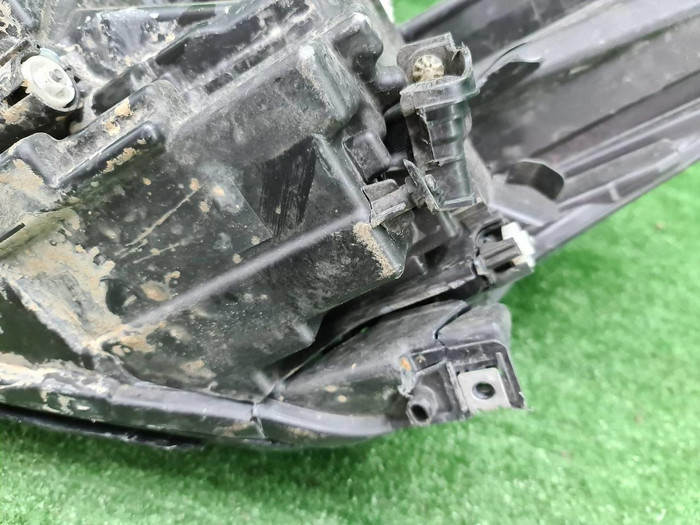 Битая Фара правая EXEED VX (2021-2024) LED