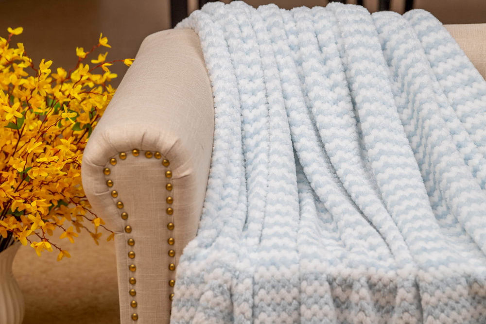 Плед 220х240 Sofi De MarkO Гринда голубой