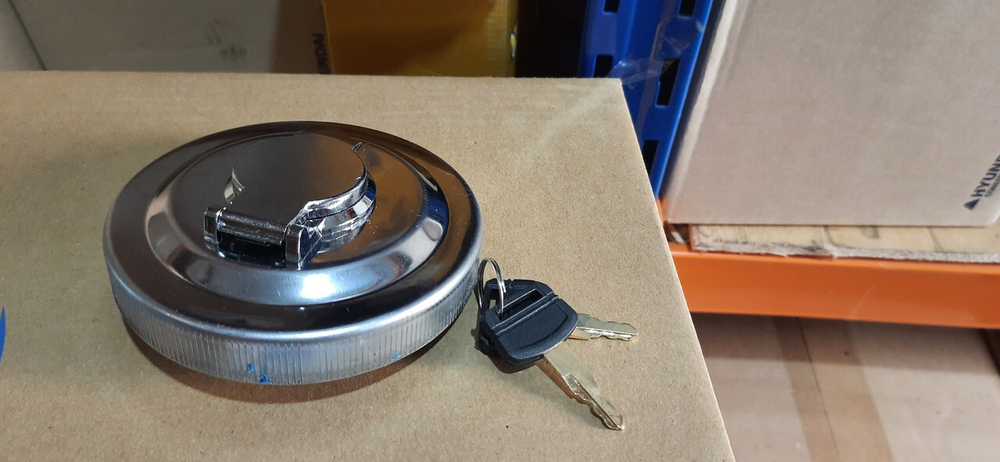 Крышка топливного бака 4188409