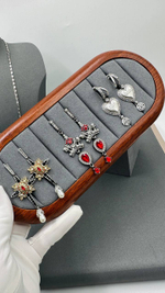 Серьги Alexander McQueen