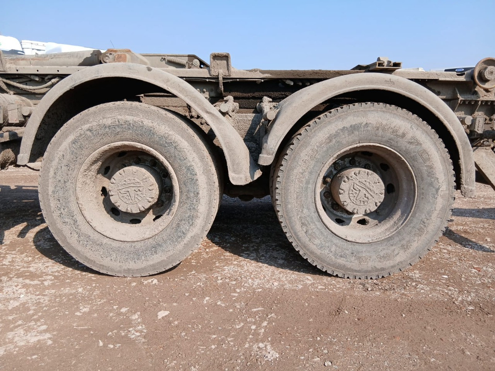 МАЗ 6312 6x4 Мультилифт 61E105 	(Дизельный, 11,1 л, 420 л.с., МТ)