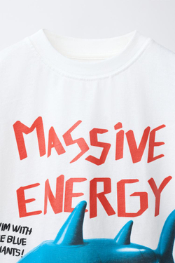 ZARA ФУТБОЛКА С ПРИНТОМ «АКУЛА», БЕЛЫЙ