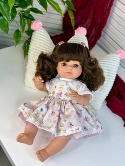Кукла BERJUAN мягконабивная 40см Laura (1077)