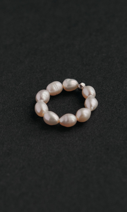 Кольцо "Memo about Moon" тонкое из жемчуга рис