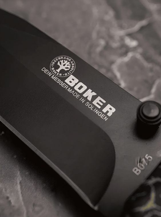 Складной нож тактический BOKER Черный с карабином