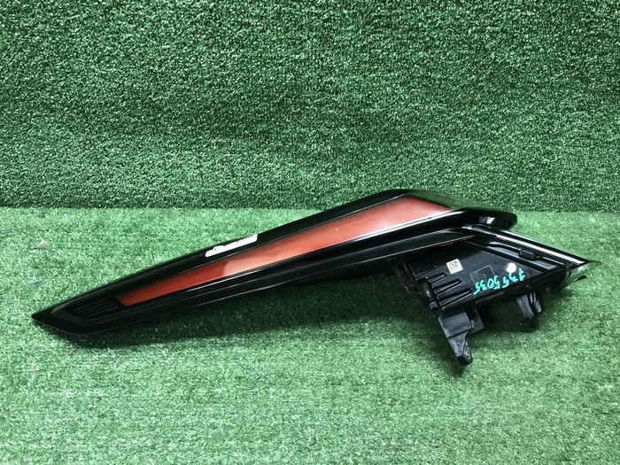 Фонарь правый внешний Zeekr 001 (2021-н.в.)