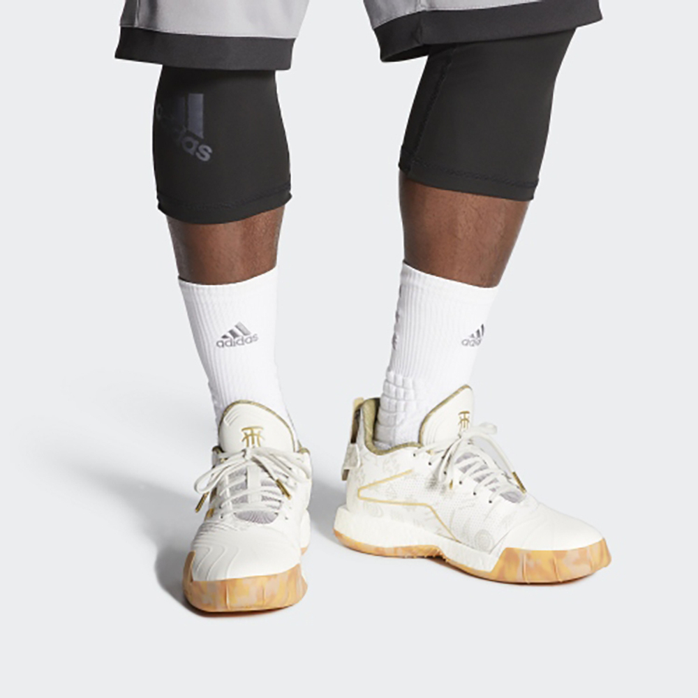Кроссовки Adidas Ultraboost Light