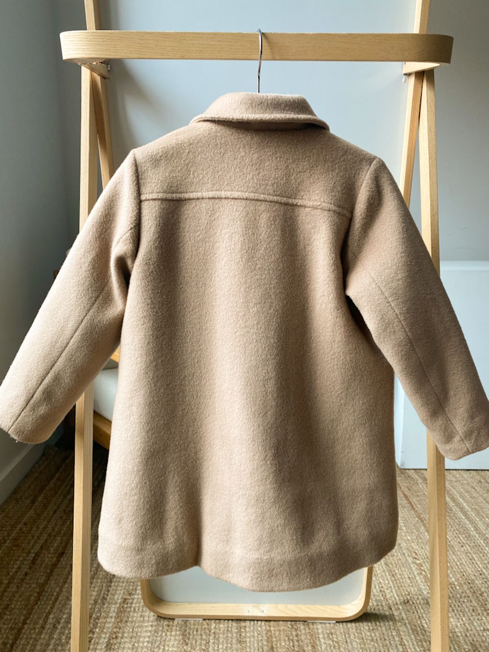 Пальто Dami Ami, 104