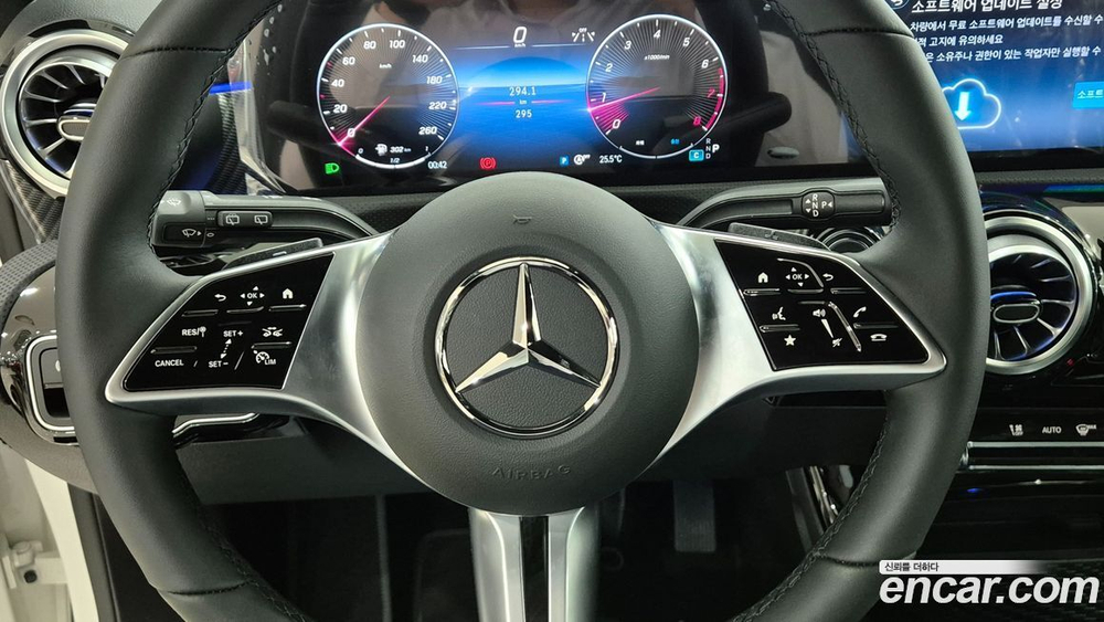 Mercedes-Benz A-Class W177 A220 Hatchback (02.2024)