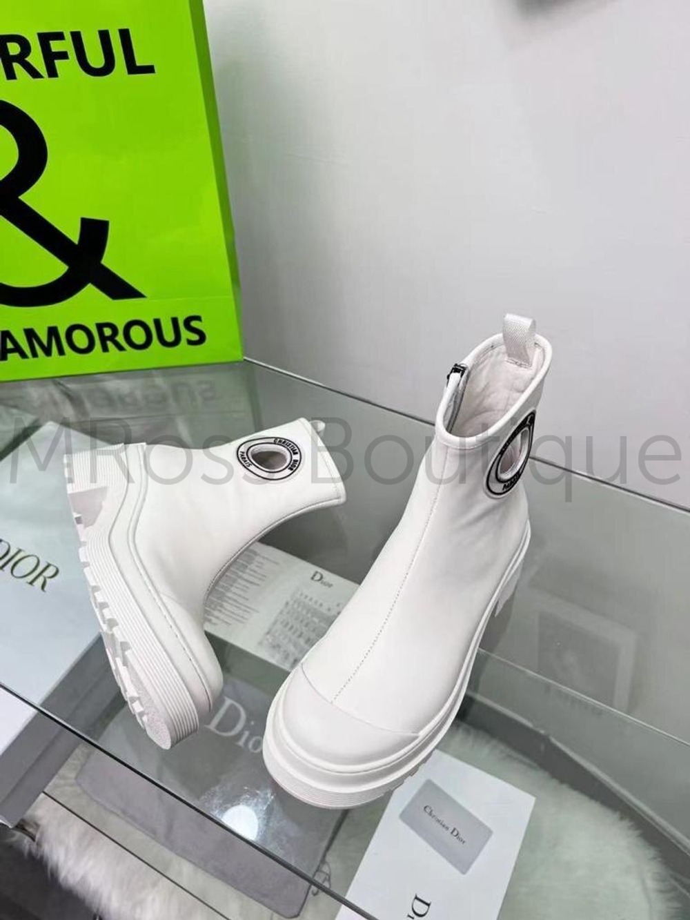 Белые ботильоны Dior Symbol (Диор) люкс класса из мягкой телячьей кожи и резиновым носком