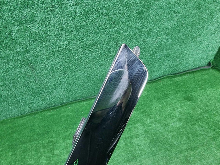 Молдинг бампера правый Hyundai Santa Fe 4 (18-21)