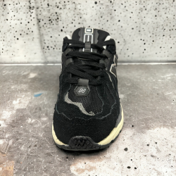 New Balance 1906D • Black