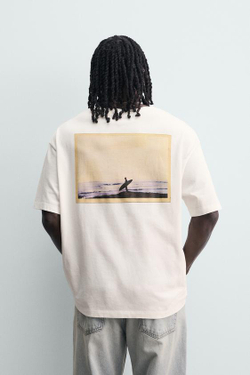 ZARA ФУТБОЛКА С ФОТОПРИНТОМ, ЖЕЛТОВАТО-БЕЛЫЙ