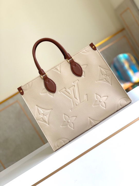 Louis Vuitton Onthego MM
