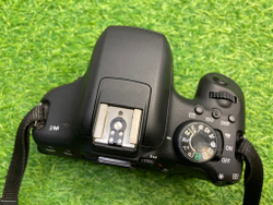 Canon EOS 750D (98.000 кадров)