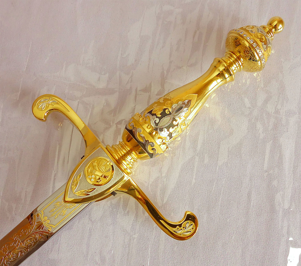 Кортик морской адмиральский