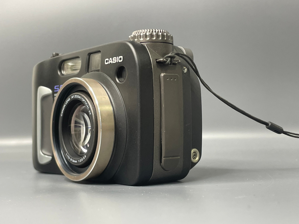 Casio QV-5700