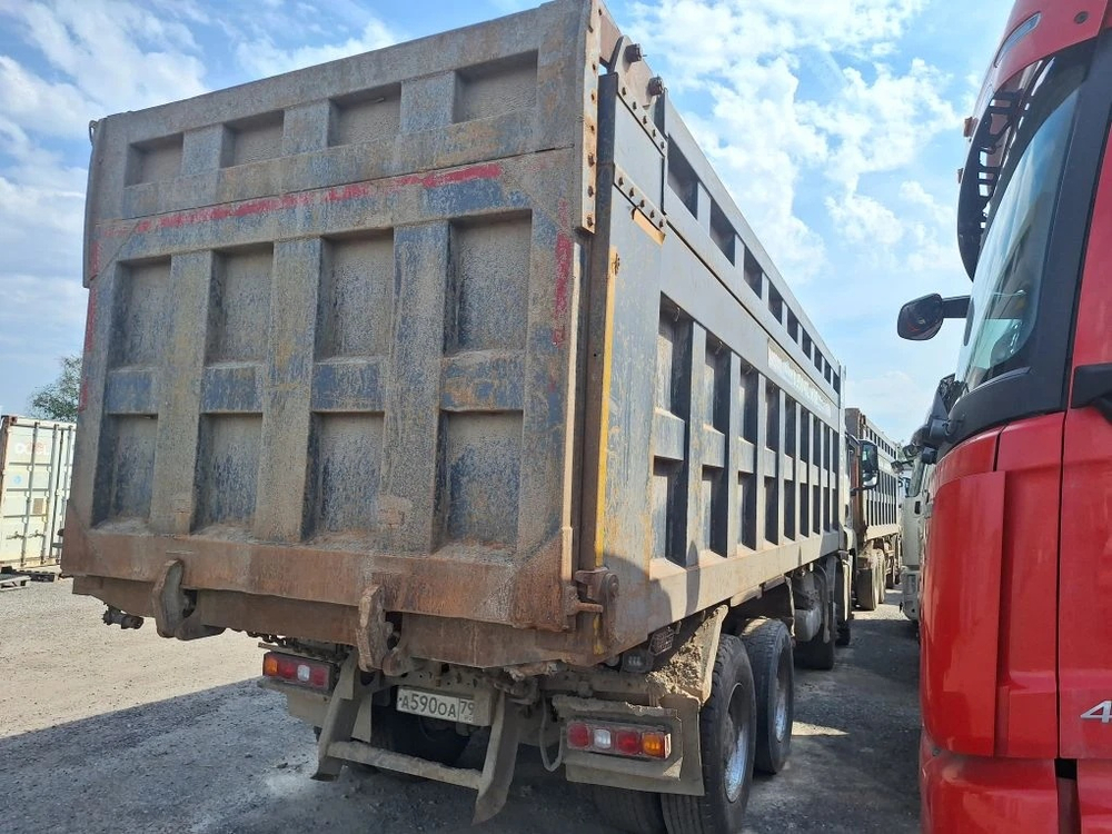 Howo T5G 8x4 Самосвал ZZ3317V386GE1 (Дизельный, 10,5 л, 440 л.с., МТ)